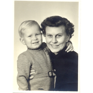 A6929 Gretes Billede ca 1952.jpg